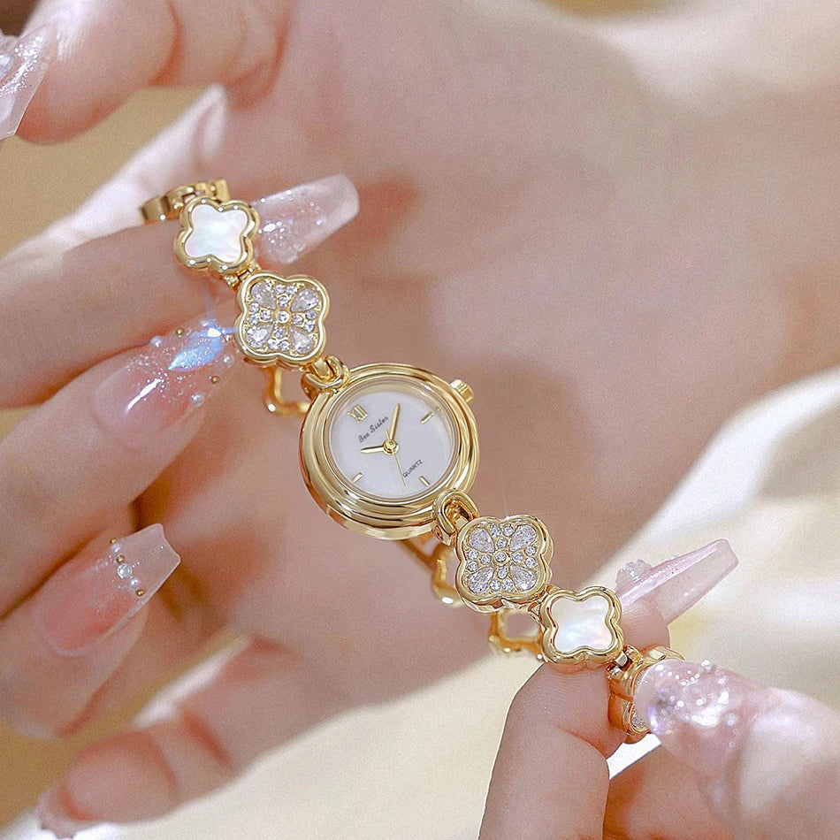 Montre Bracelet Trèfle à 4 Feuilles – Cristaux Élégants