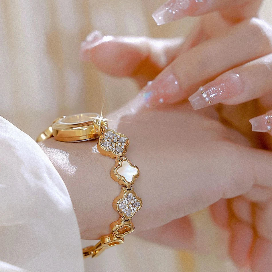 Montre Bracelet Trèfle à 4 Feuilles – Cristaux Élégants