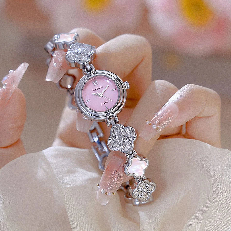 Montre Bracelet Trèfle à 4 Feuilles – Cristaux Élégants